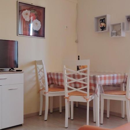 Apartments Mara 말리로시니 외부 사진